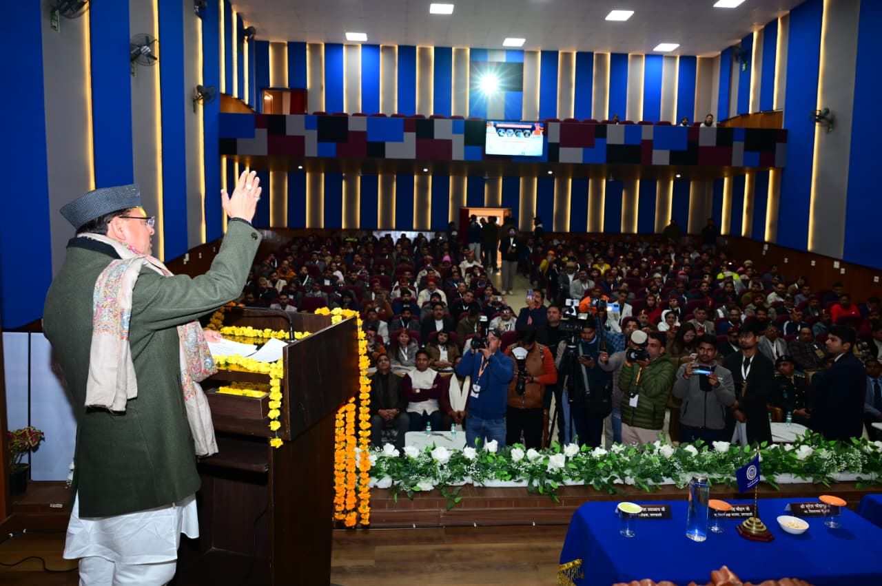 पर्यटन से पहाड़ों में रुकेगा पलायन, होमस्टे, टैक्सी और होटल को मिलेगा सालभर रोजगार — मुख्यमंत्री